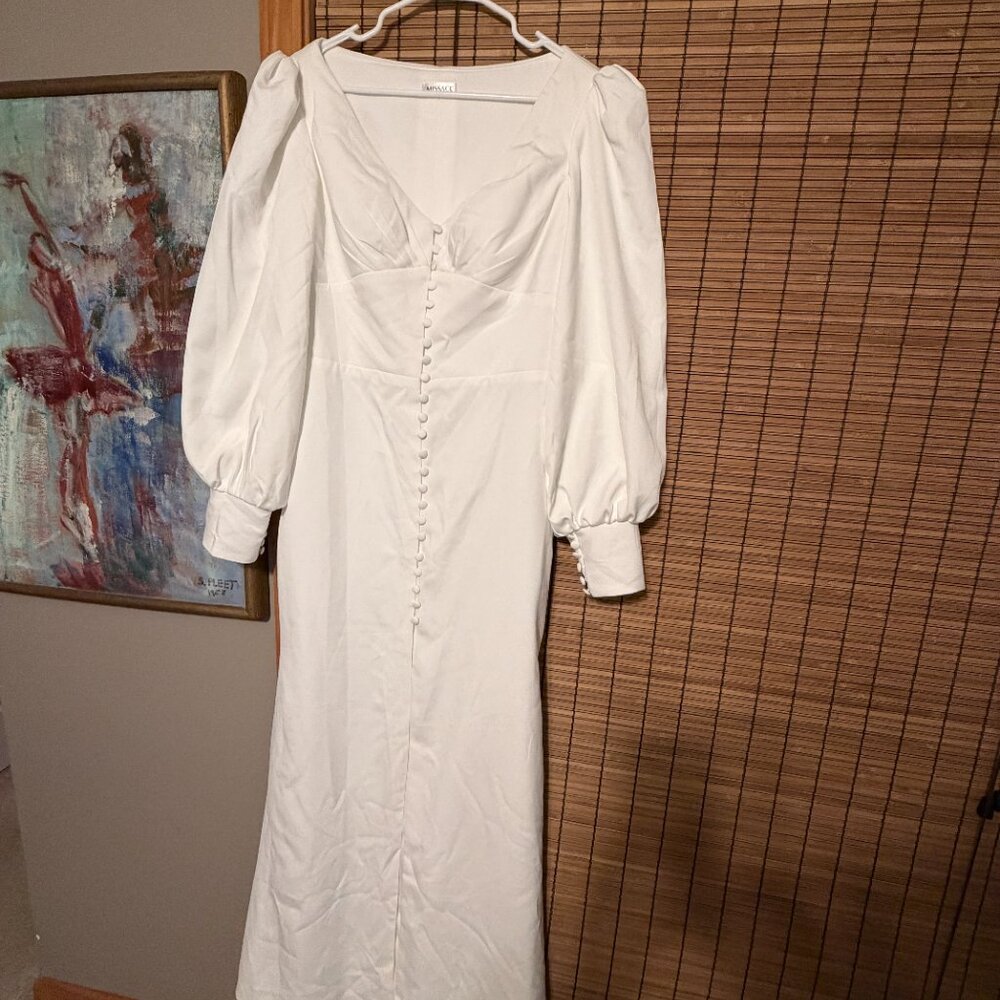 Wedding Dress (Ivory) Missacc Brand - New, Size 14